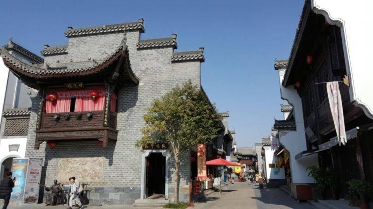 省人大代表王淑华:分级诊疗很必要,合理使用医保基金也关键 | 代表委员说